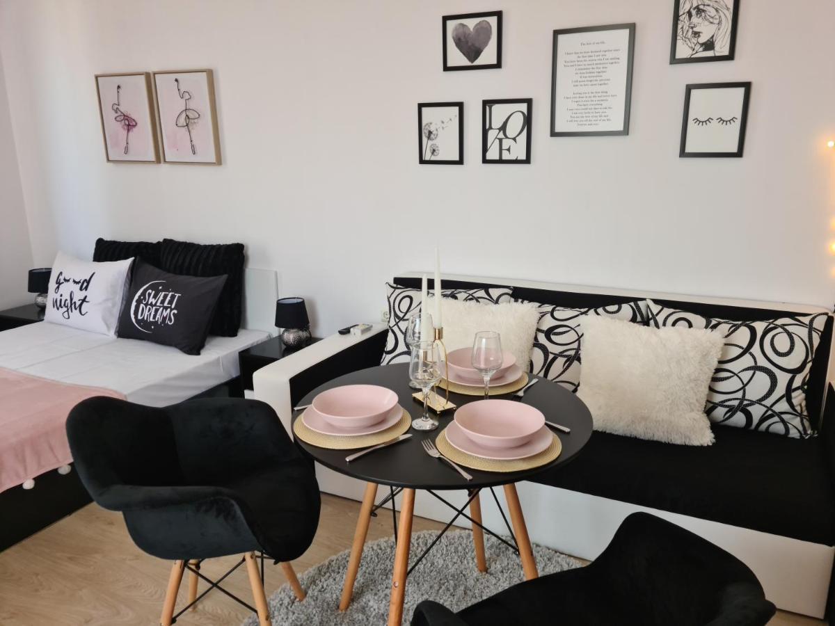 Rose Studio Appartement Burgas Stad Buitenkant foto